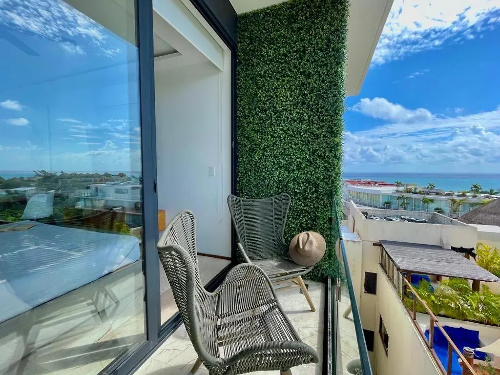 One Paralia By Andiani Playa del Carmen Apartment