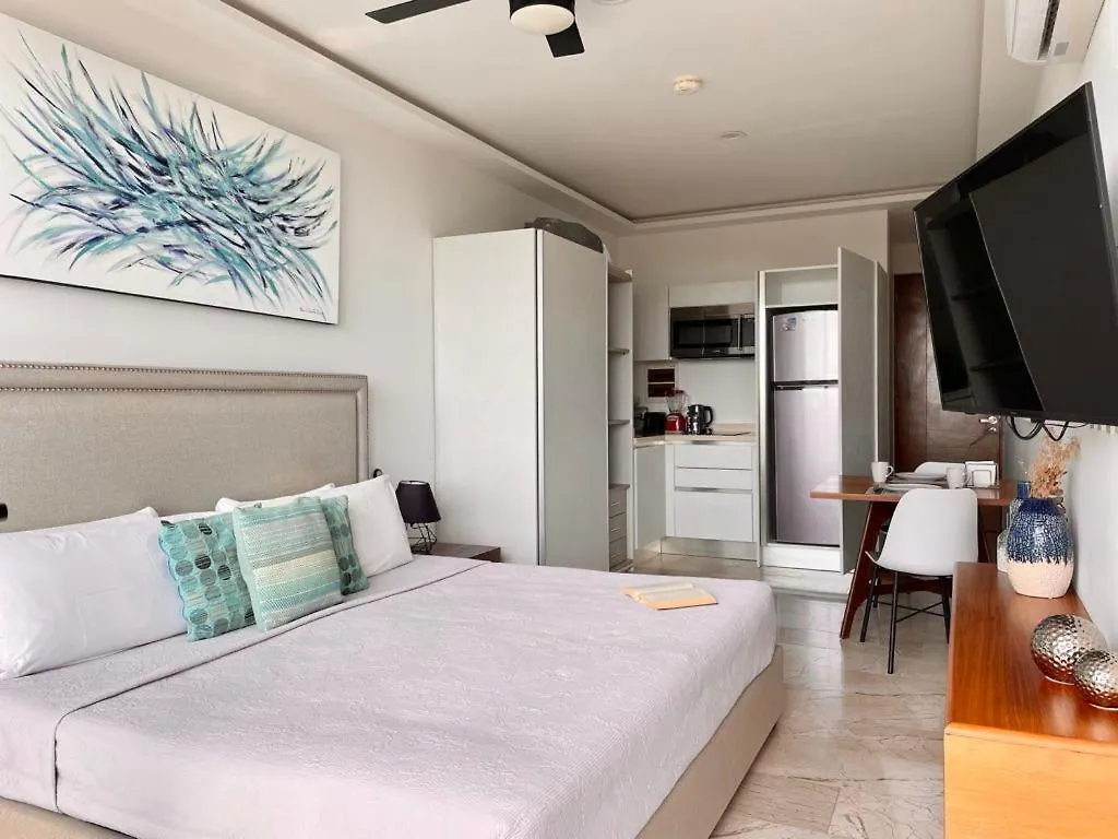 One Paralia By Andiani Playa del Carmen Apartment